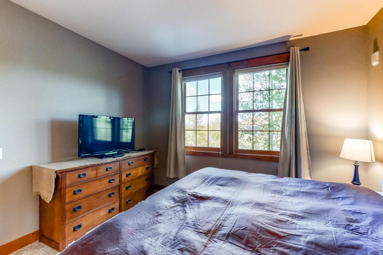 Kicking Horse Lodges 3-202 กรานบี ภายนอก รูปภาพ