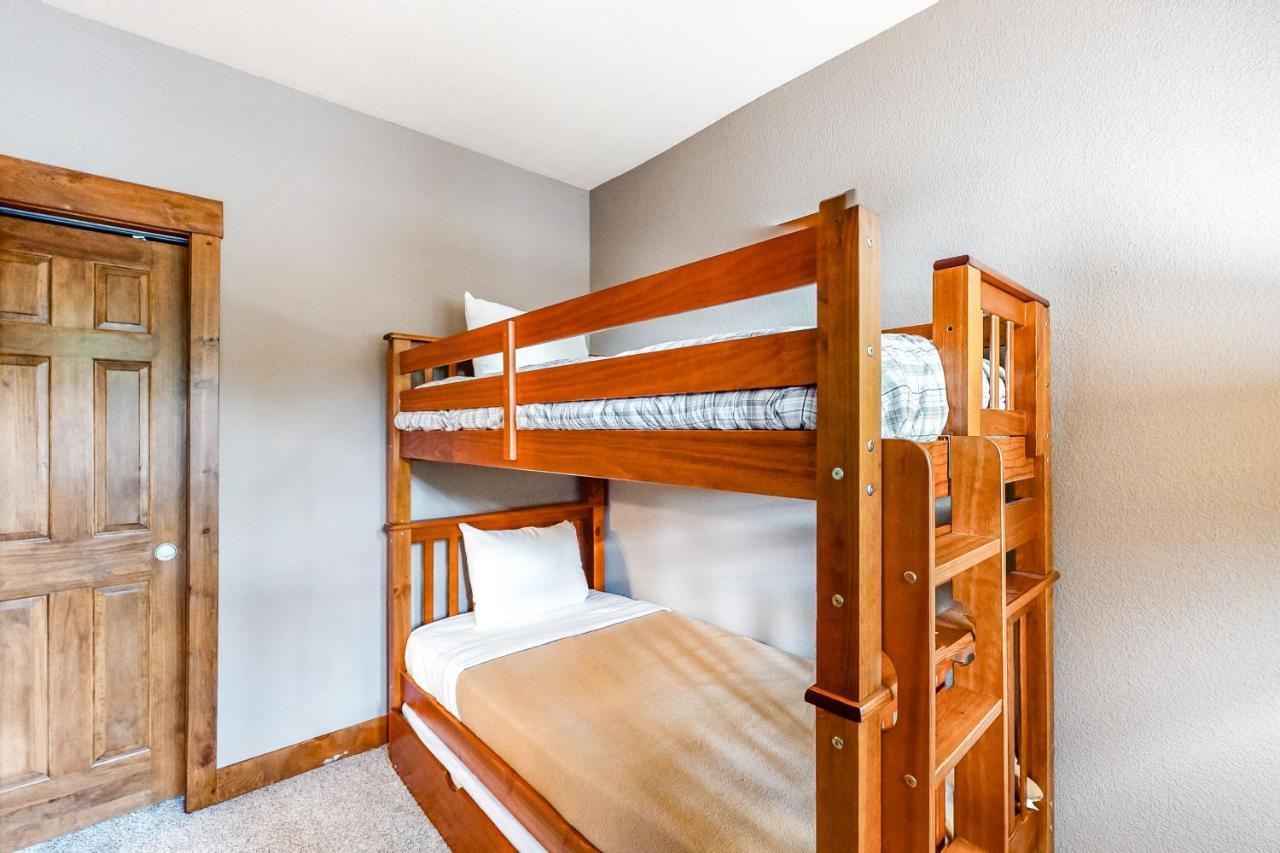 Kicking Horse Lodges 3-202 กรานบี ภายนอก รูปภาพ