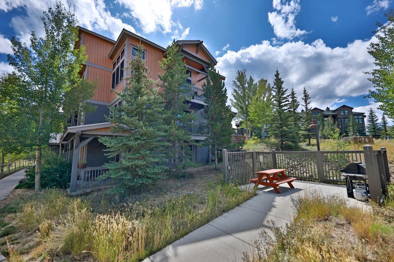 Kicking Horse Lodges 3-202 กรานบี ภายนอก รูปภาพ